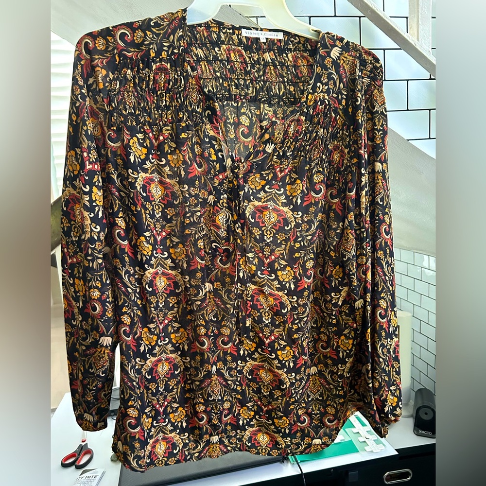 Violet + Claire Silky Bohemian Blouse 1X